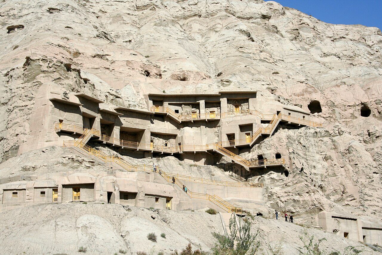 唐至宋 · 石窟寺及石刻封面