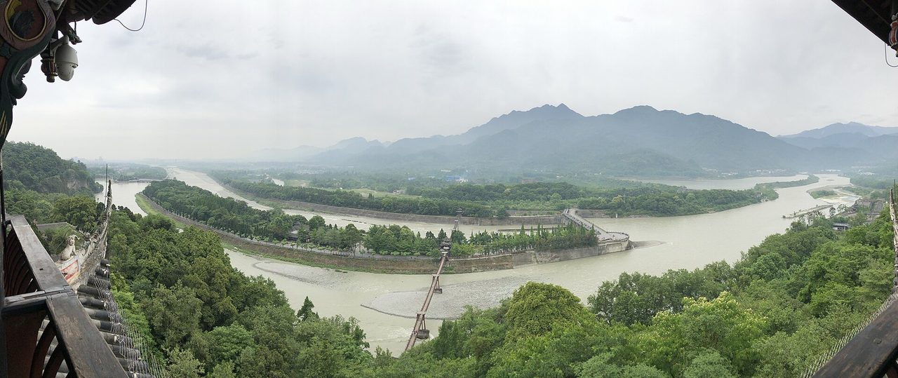 成都 · 第二批封面