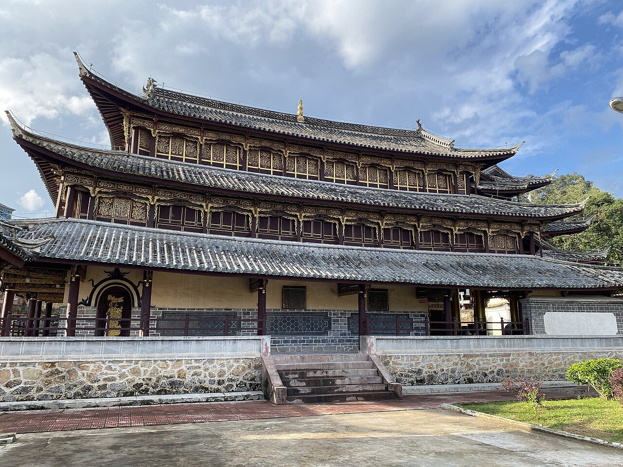 临沧 · 第三批封面