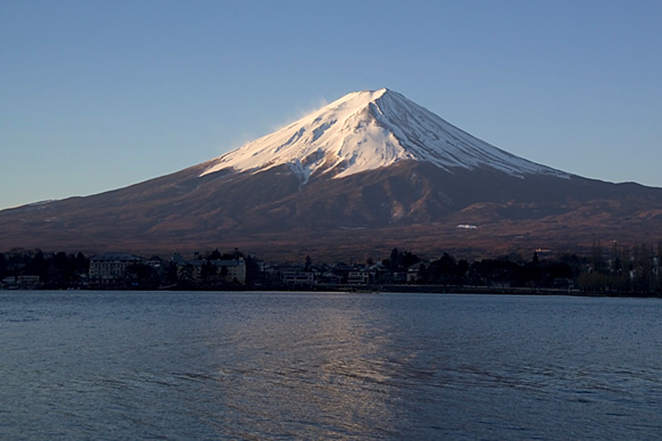 富士山-信仰的物件和艺术的源泉世界遗产封面